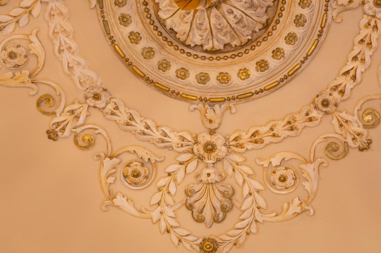 Palazzo Marletta Luxury House Hotel CTA Exterior foto