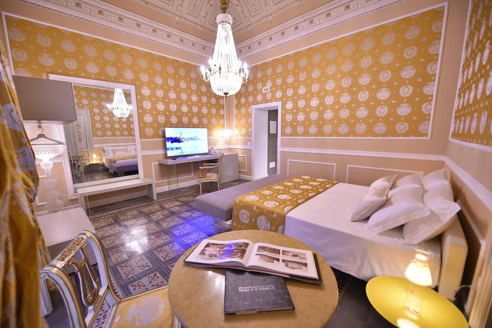 Palazzo Marletta Luxury House Hotel CTA Exterior foto